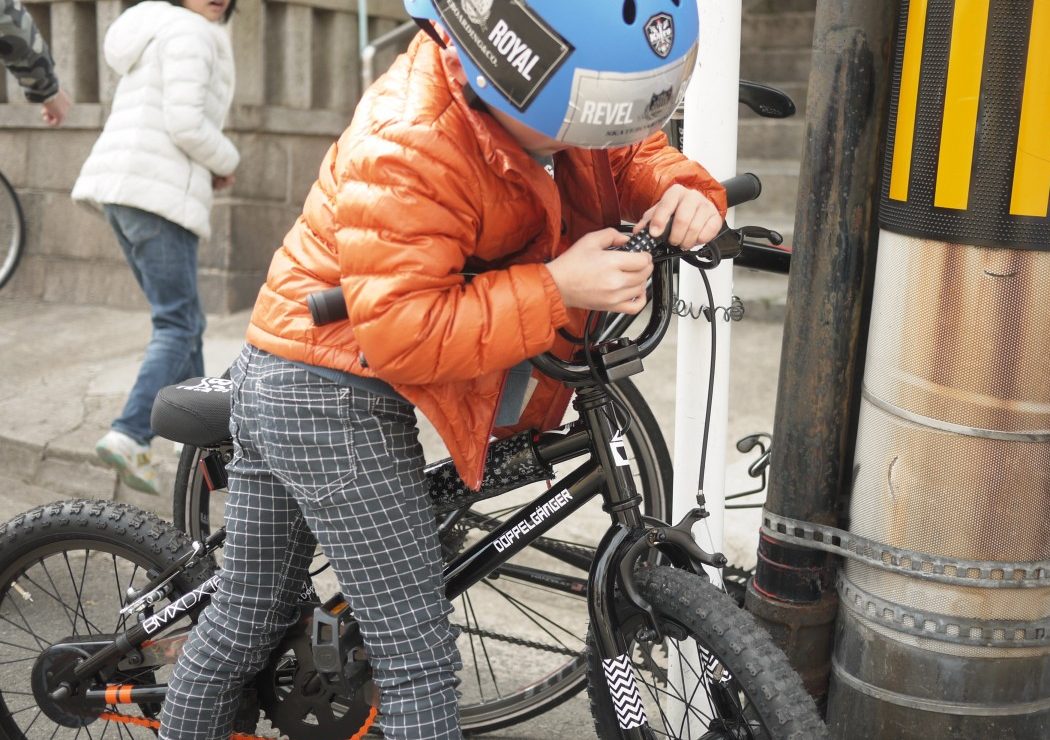 子供用BMX自転車ドッペルギャンガーDX16のレビュー、開封と組み立て動画あり